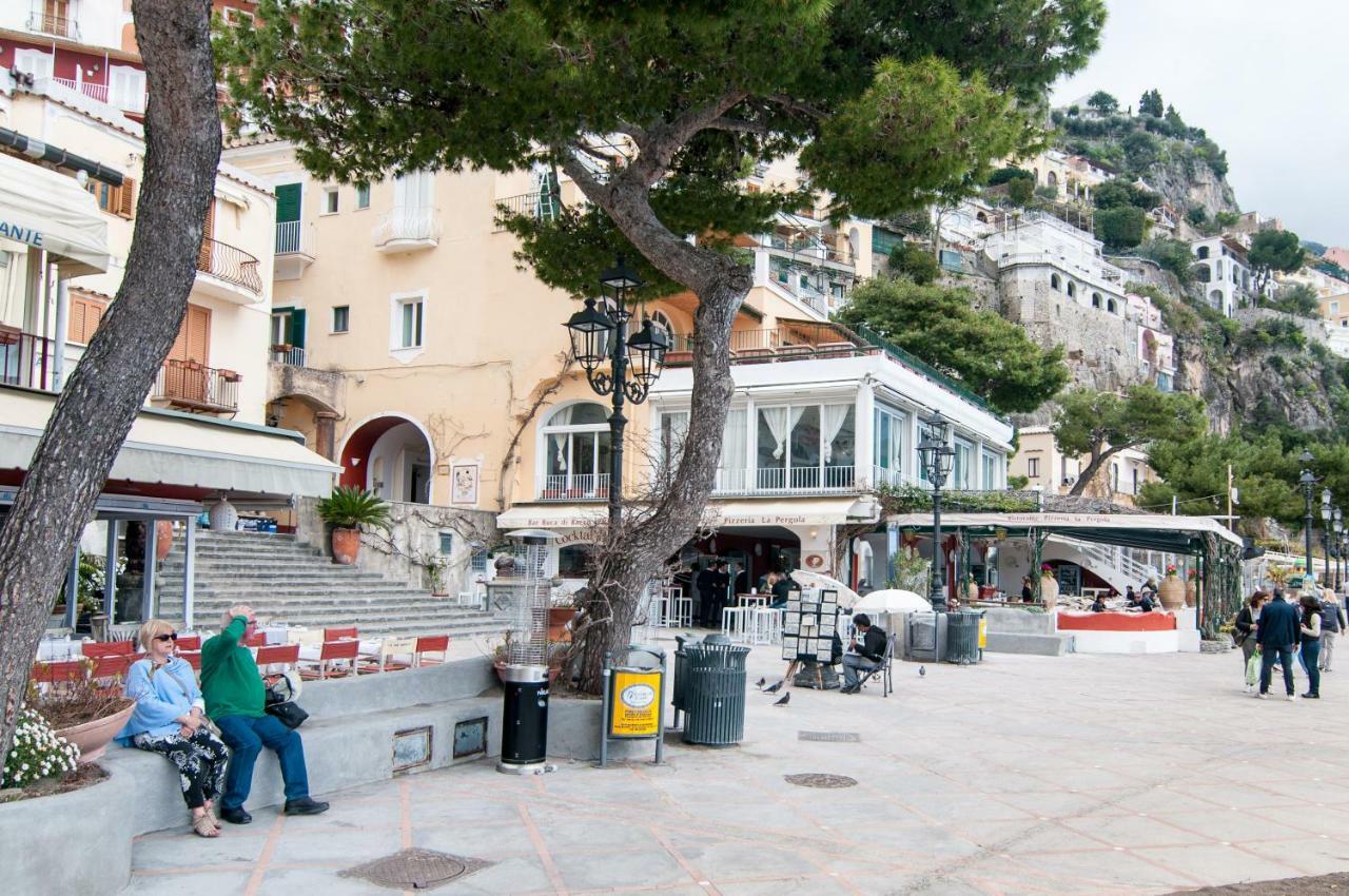 Casa Il Capriccio, Spiaggia Grande Positano Villa ภายนอก รูปภาพ